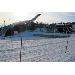 Avsperringsnett C, 25mx1,2m 12,5x12,5cm maskevidde Rød ferdig montert med 7st glassfiber staur